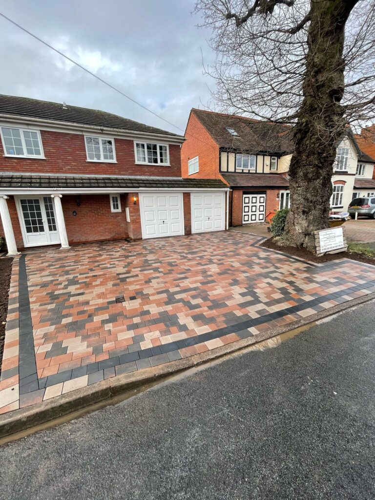 Driveway Specialist: Image 1